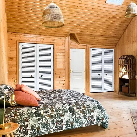 Maison Atypique Dans Parc Au Coeur De Villa *